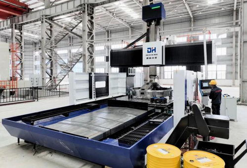 德睿集團(tuán)周剛 裝備市場(chǎng)也面臨產(chǎn)能過剩 未來難逃價(jià)格戰(zhàn)